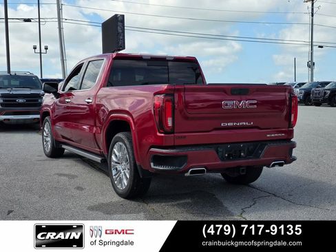 Used 2022 GMC Sierra 1500 Denali w/ Denali Premium Package AWD/4WD image 5