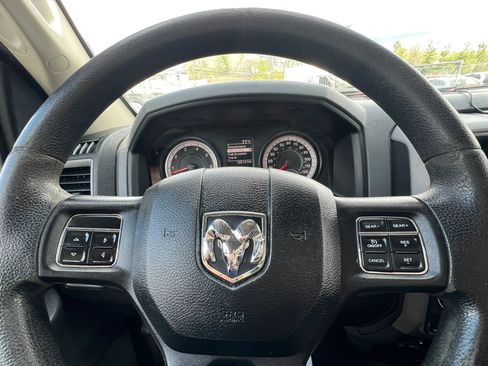 Used 2016 RAM 1500 Express AWD/4WD image 18