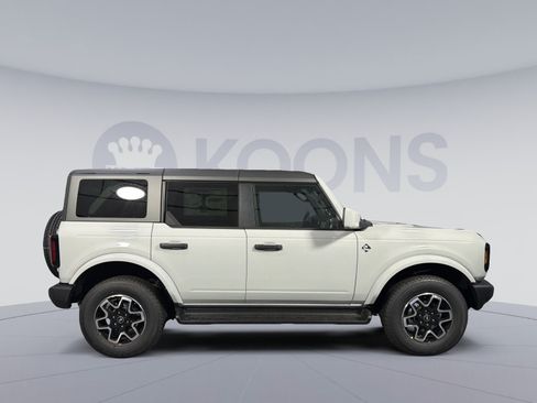 New 2026 Ford Bronco Outer Banks AWD/4WD image 8