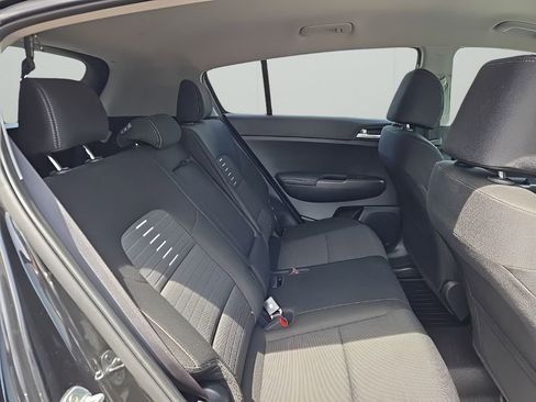 Used 2021 Kia Sportage LX w/ LX AWD Popular Package image 16