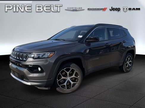 Used 2024 Jeep Compass Limited AWD/4WD image 1