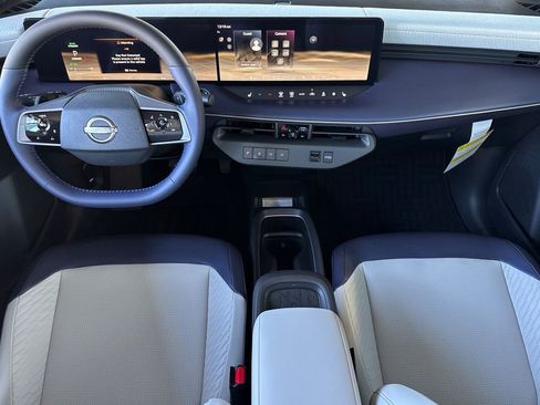 New 2026 Nissan Leaf Platinum+ image 10