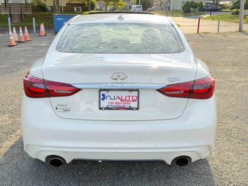 Used 2018 INFINITI Q50 Luxe w/ Essential Package (3.0T Luxe) AWD/4WD image 4