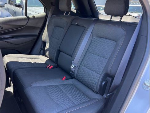 Used 2019 Chevrolet Equinox LT FWD image 9