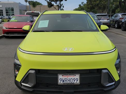 Certified 2025 Hyundai Kona SEL AWD/4WD image 28