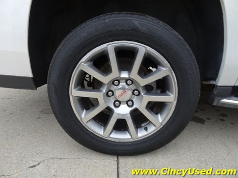 Used 2015 GMC Yukon XL Denali AWD/4WD image 32