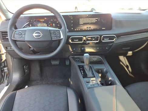 New 2026 Nissan Sentra SR image 9