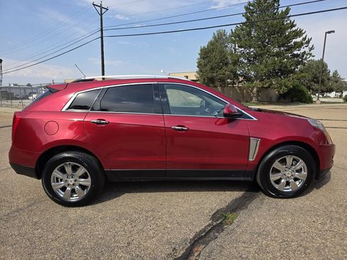 Used 2016 Cadillac SRX Luxury w/ Driver Awareness Package AWD/4WD image 9