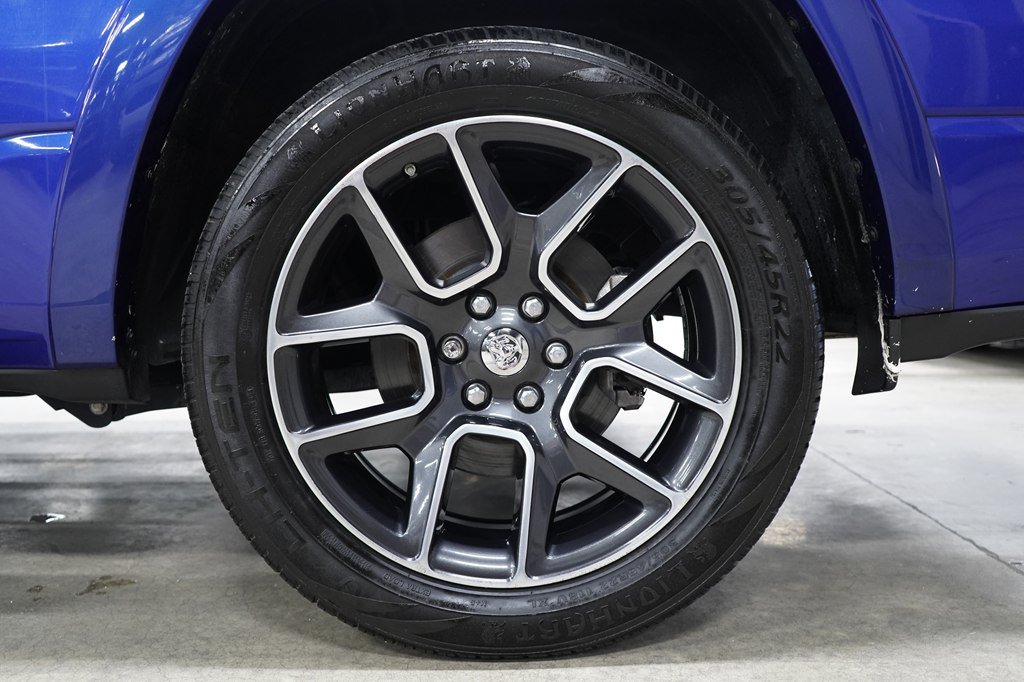 Used 2019 RAM 1500 Laramie RWD image 33