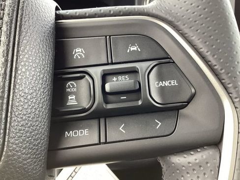 Used 2026 Toyota 4Runner SR5 AWD/4WD image 20