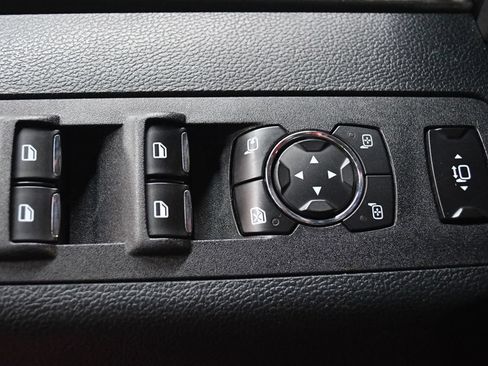 Used 2018 Ford F250 Platinum w/ Platinum Ultimate Package AWD/4WD image 28