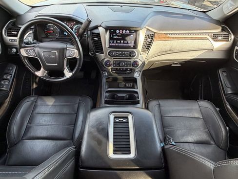 Used 2018 GMC Yukon Denali AWD/4WD image 14