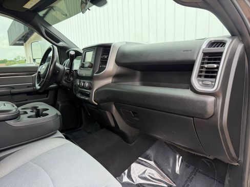 Used 2021 RAM 2500 Big Horn AWD/4WD image 16