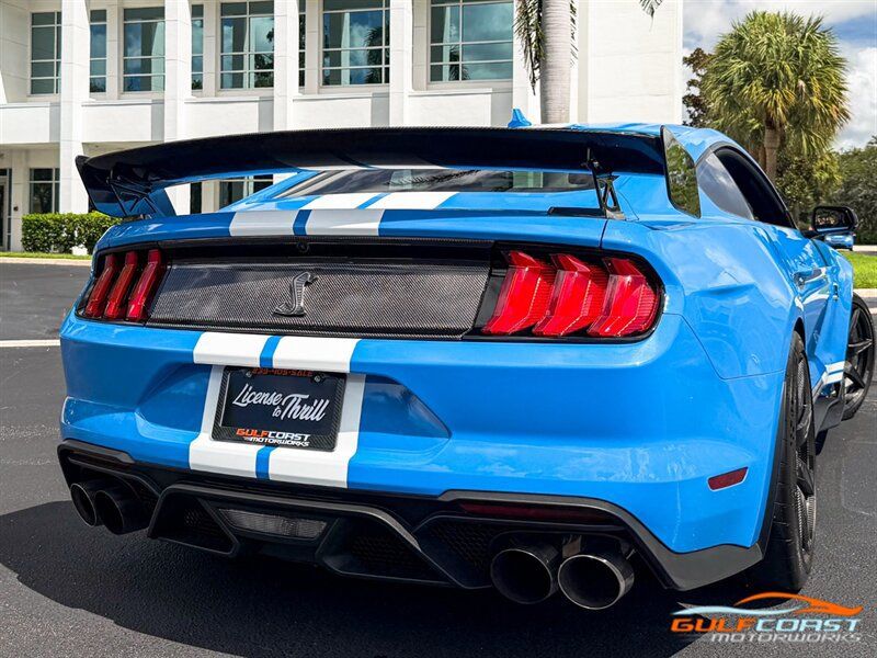 Used 2022 Ford Mustang Shelby GT500 w/ Carbon Fiber Track Pack RWD image 59