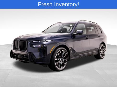 Certified 2026 BMW X7 xDrive40i AWD/4WD image 1