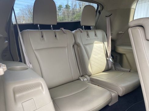 Used 2013 Toyota Highlander Limited image 23