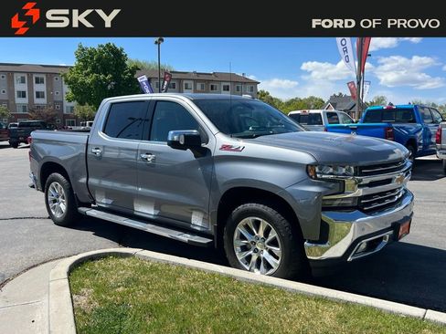 Used 2020 Chevrolet Silverado 1500 LTZ w/ LTZ Premium Package AWD/4WD image 4