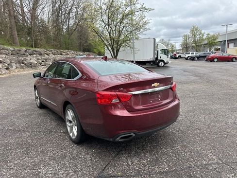 Used 2017 Chevrolet Impala Premier w/ Enhanced Convenience Package FWD image 3