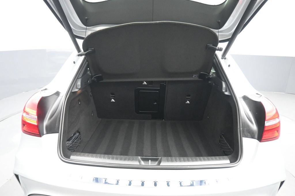 Used 2020 Mercedes-Benz GLA 250 4MATIC image 44