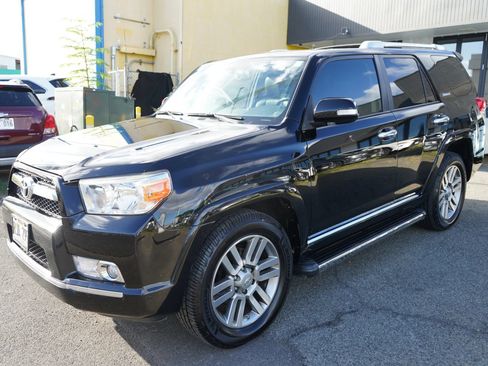 Used 2011 Toyota 4Runner Trail AWD/4WD image 5