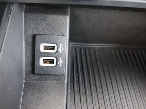 Used 2018 Ford F150 XL w/ Equipment Group 101A Mid image 16