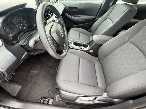 Used 2023 Toyota Corolla LE image 43