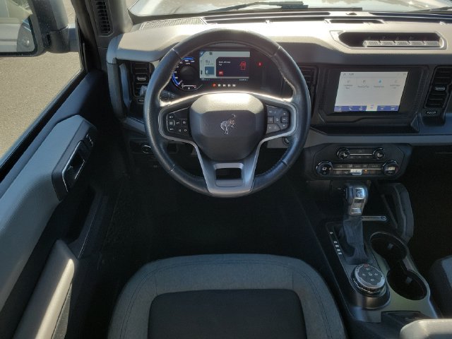 Used 2023 Ford Bronco Big Bend w/ Sasquatch Package AWD/4WD image 23