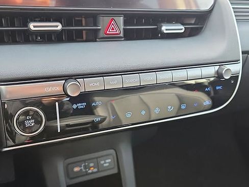 New 2026 Hyundai Ioniq 5 SEL image 33
