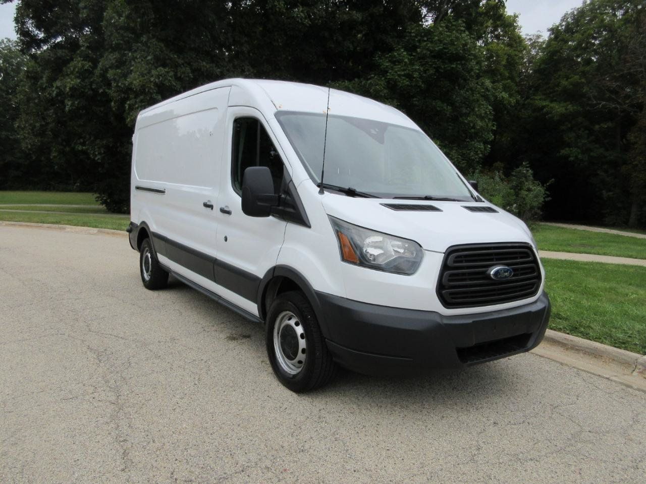 Used 2016 Ford Transit 150 148 Medium Roof RWD image 5