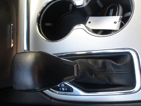 Used 2019 Jeep Grand Cherokee Altitude image 19