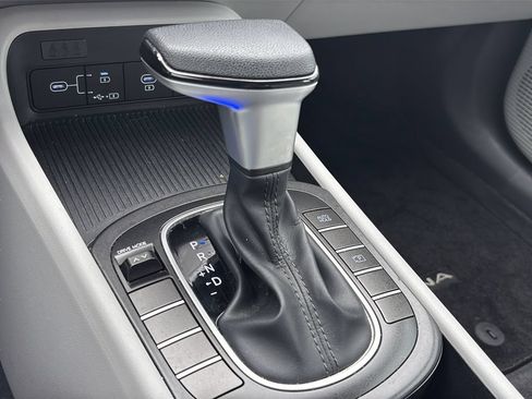 Certified 2024 Hyundai Kona SE FWD image 34