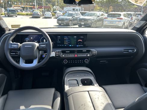 New 2026 Hyundai Palisade Calligraphy image 3