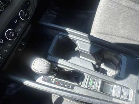 Used 2024 Honda Accord EX image 37