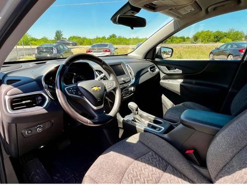 Used 2022 Chevrolet Equinox LT image 13