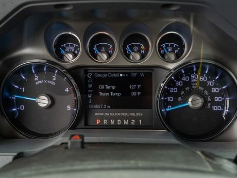 Used 2015 Ford F250 XLT w/ XLT Premium Package AWD/4WD image 25