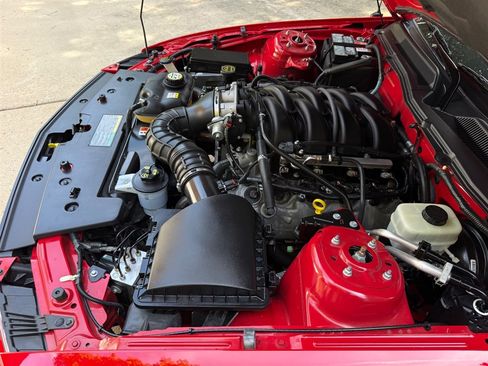 Used 2006 Ford Mustang GT RWD image 58