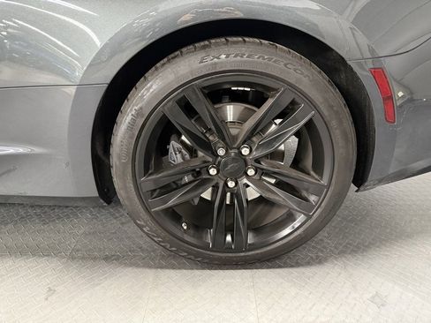 Used 2017 Chevrolet Camaro SS image 7