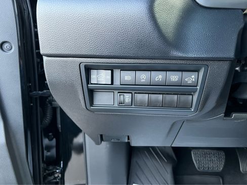 Used 2025 Toyota Tundra SR5 w/ SR5 Convenience Package image 25