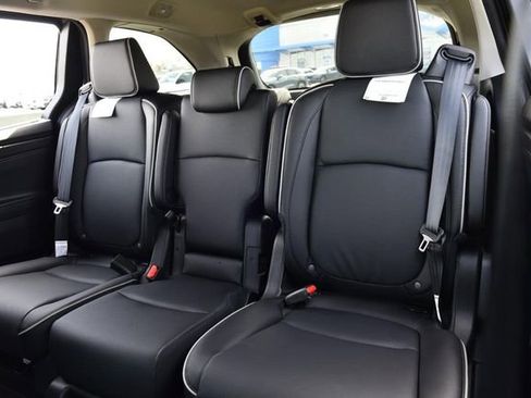 New 2026 Honda Odyssey Touring image 24