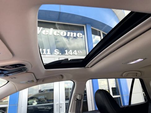 Used 2025 Subaru Outback Onyx Edition w/ Popular Package #2 AWD/4WD image 11