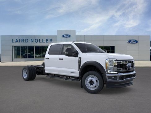 New 2026 Ford F550 4x4 Crew Cab Super Duty image 7
