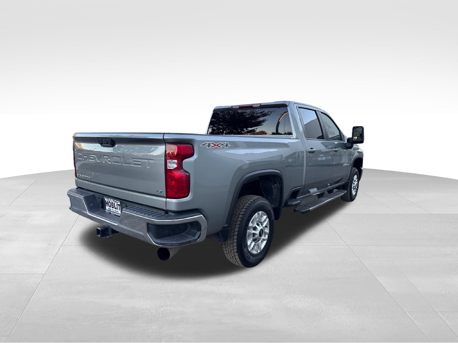 Used 2025 Chevrolet Silverado 2500 LT w/ Convenience Package AWD/4WD image 5
