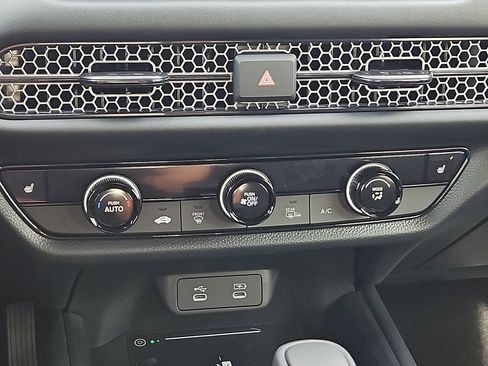 New 2026 Honda HR-V Sport image 27