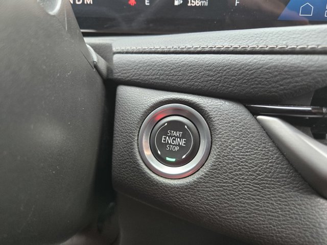 Used 2025 Cadillac XT4 Premium Luxury FWD image 24