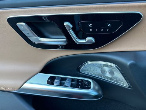 New 2026 Mercedes-Benz E 450 4MATIC Sedan image 11