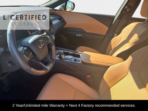 Used 2025 Lexus RX 350 Premium w/ Accessory Package (Z1) FWD image 17