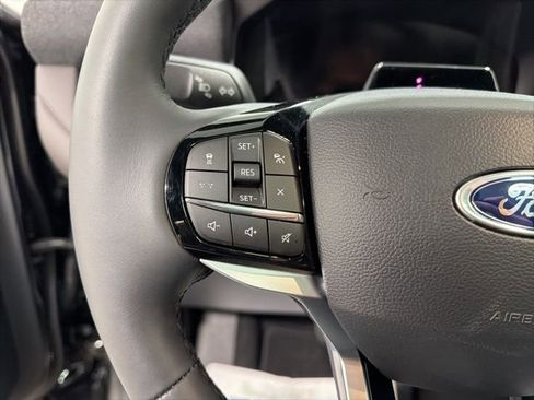 New 2026 Ford Explorer Platinum w/ LUX Leather Package image 18