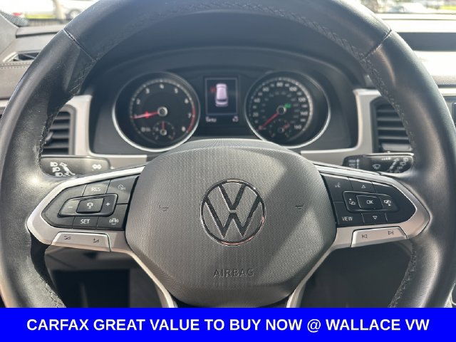 Certified 2020 Volkswagen Atlas Cross Sport SE w/ Panoramic Sunroof Package FWD image 17