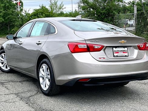 Used 2023 Chevrolet Malibu LT FWD image 11