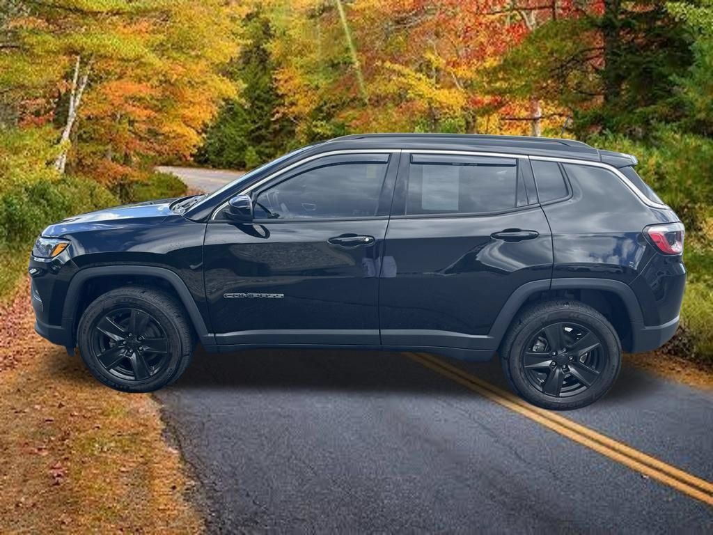Used 2022 Jeep Compass Latitude w/ Convenience Group AWD/4WD image 7